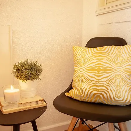 Tejo View At Alfama Stairs With Terrace